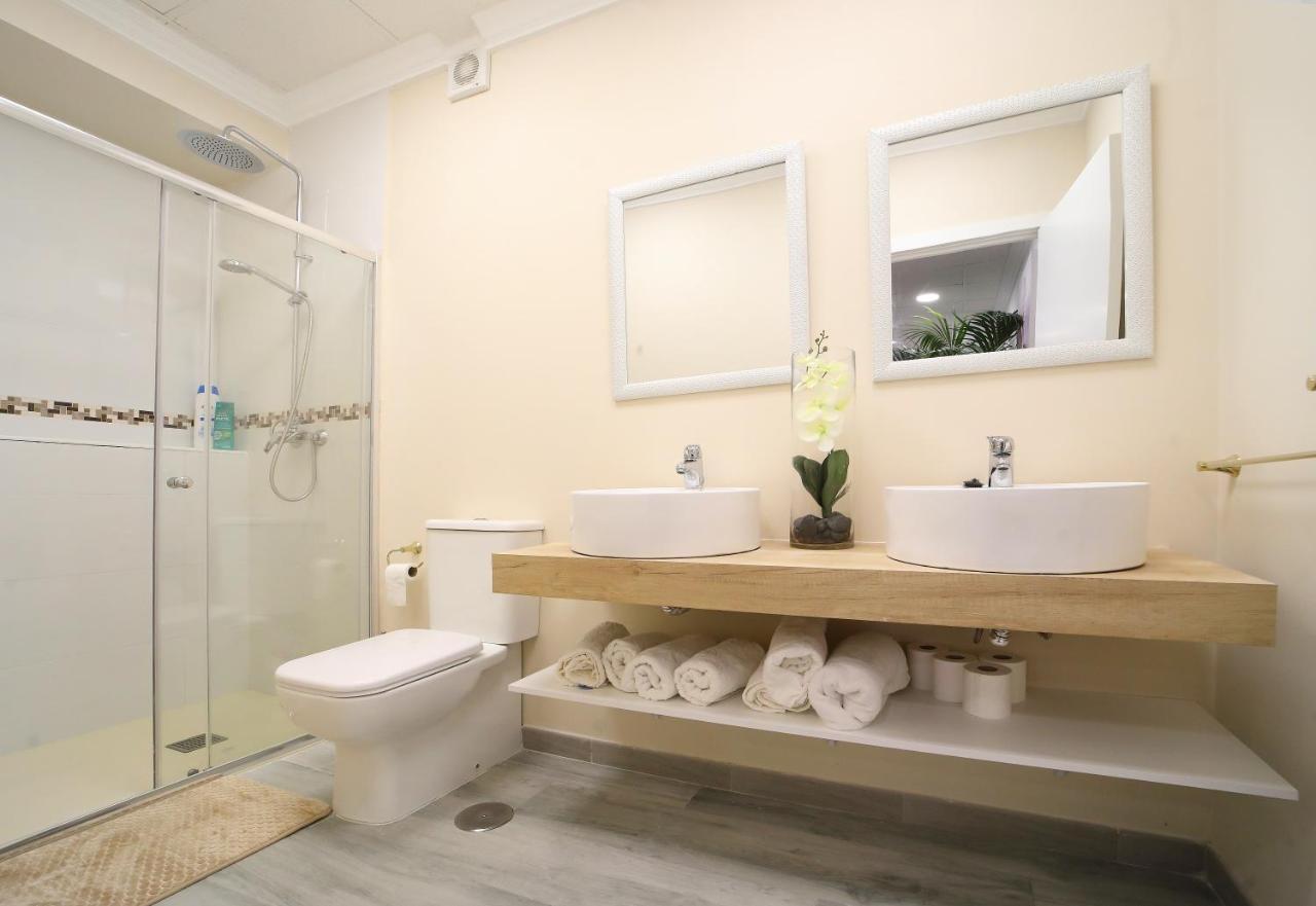 Apartamento Romero Garden A Villanueva De Arosa Exteriör bild